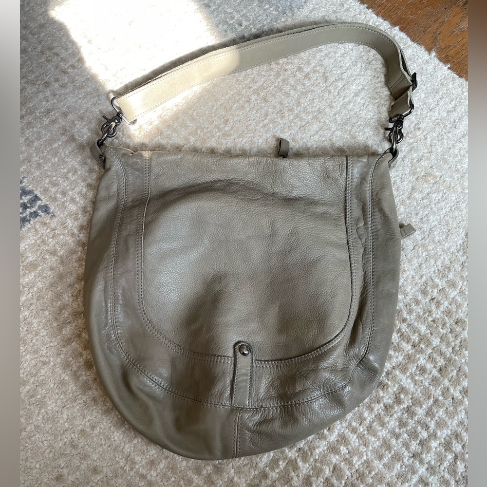 Tano gray leather bucket bag